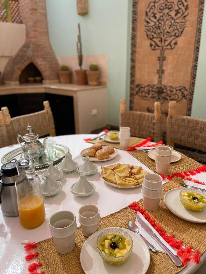 Riad Gasaembre Touareg Marrakesh Luaran gambar