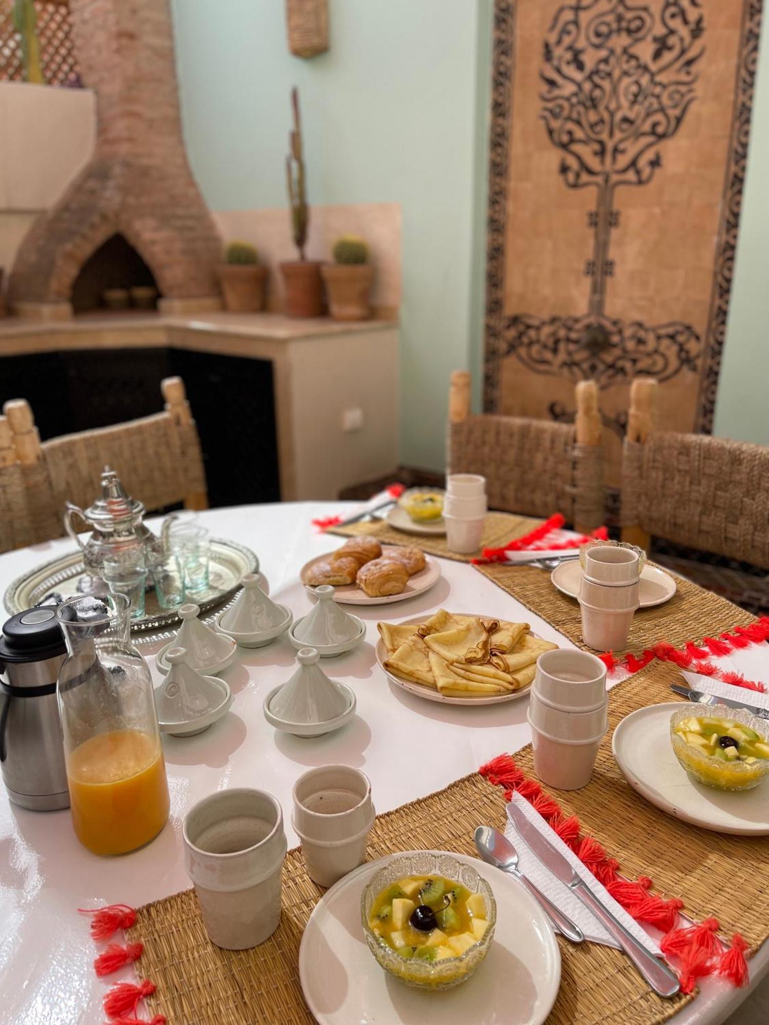 Riad Gasaembre Touareg Marrakesh Luaran gambar